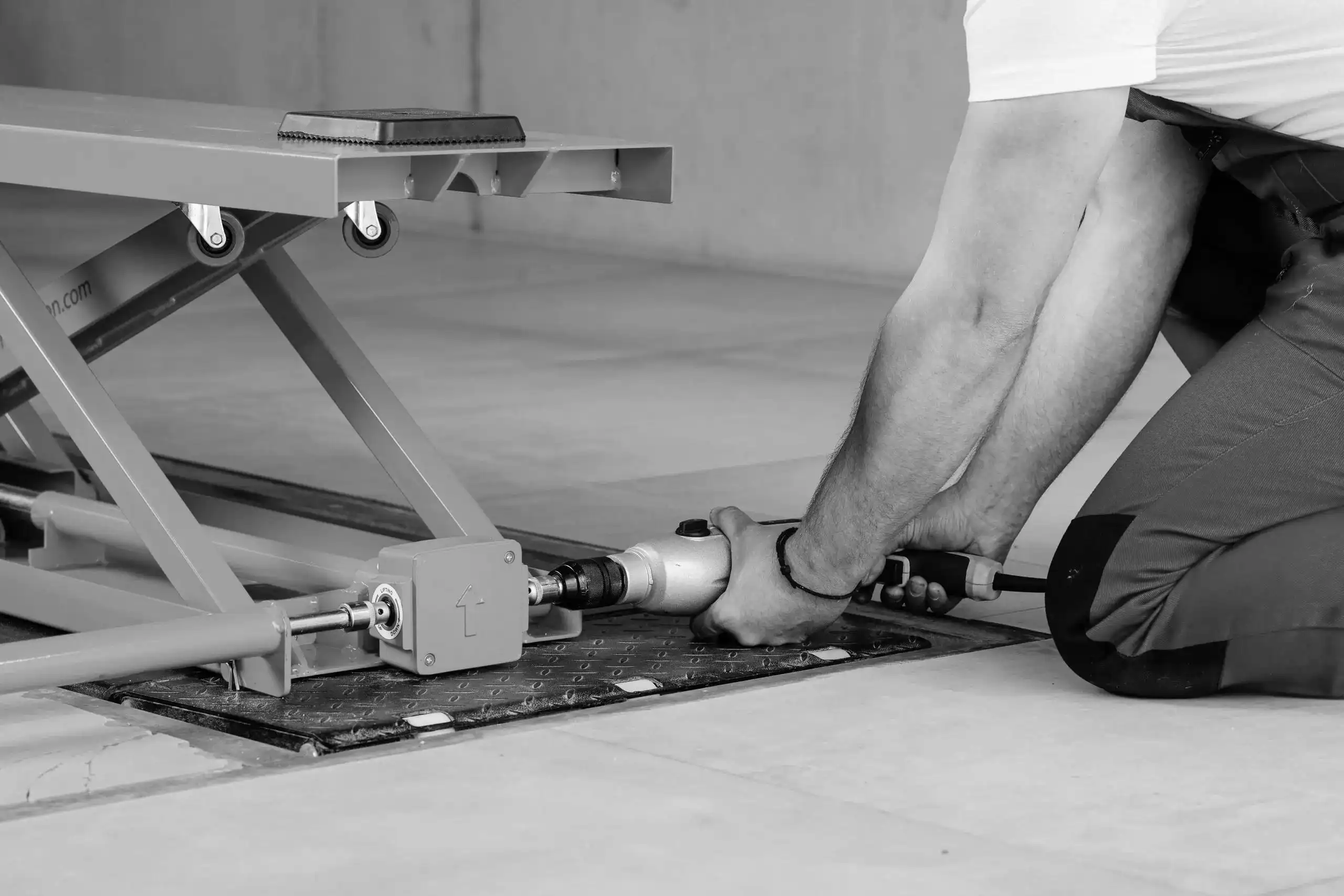 twin - portable jack